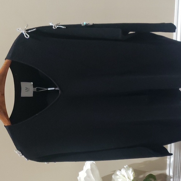 Nwt Liv Milano 2X and.large Black sweater with shiny bow - Picture 3 of 12